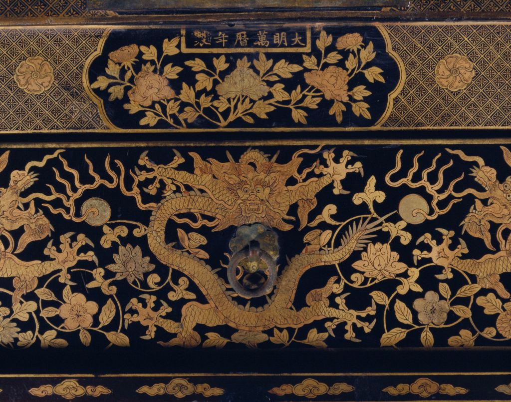 图片[3]-Wanli black paint with gold dragon pattern box-type cabinet-China Archive